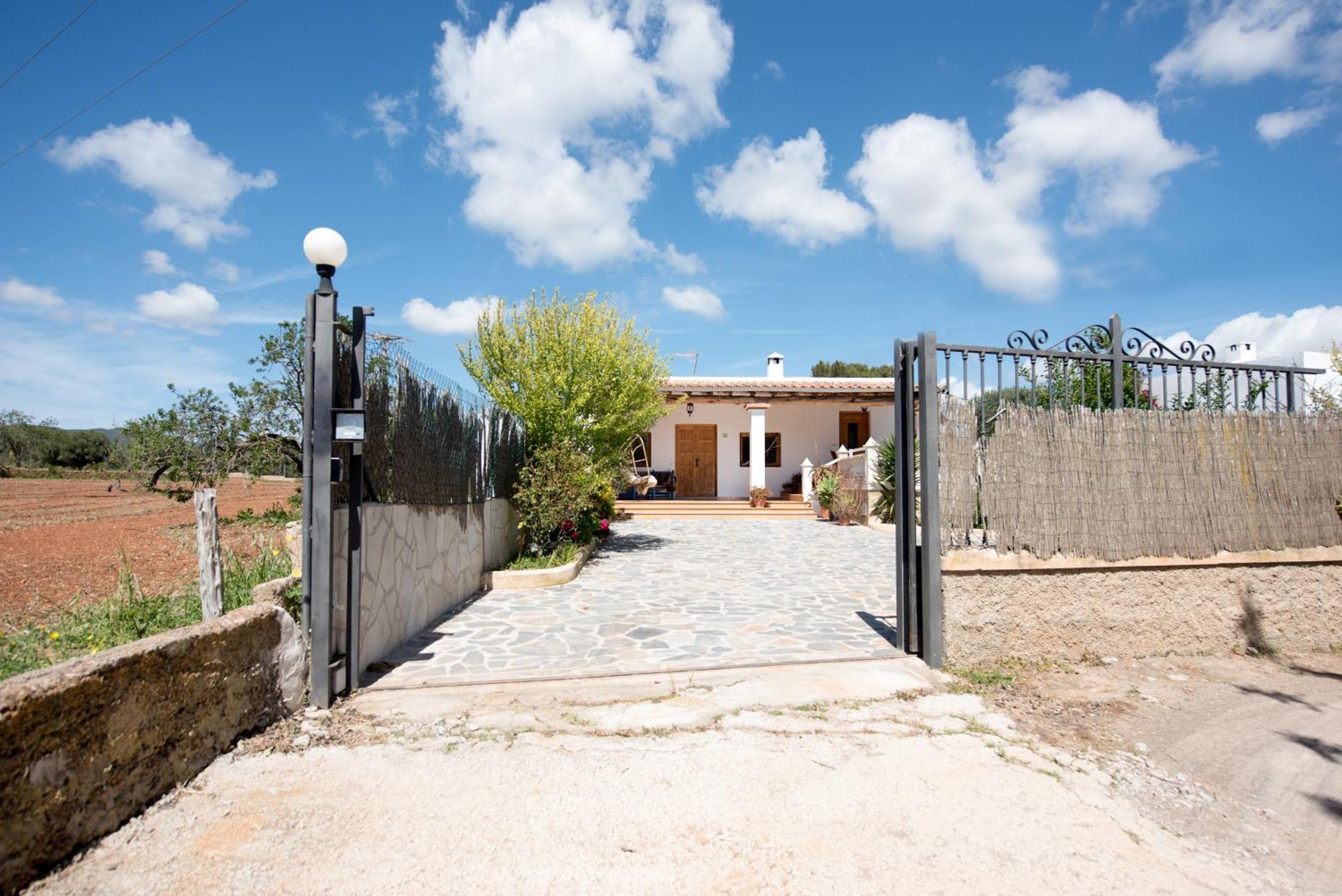 Authentieke Finca, Nabij Het Strand En Restaurants Villa Santa Eulalia del Río Exterior foto